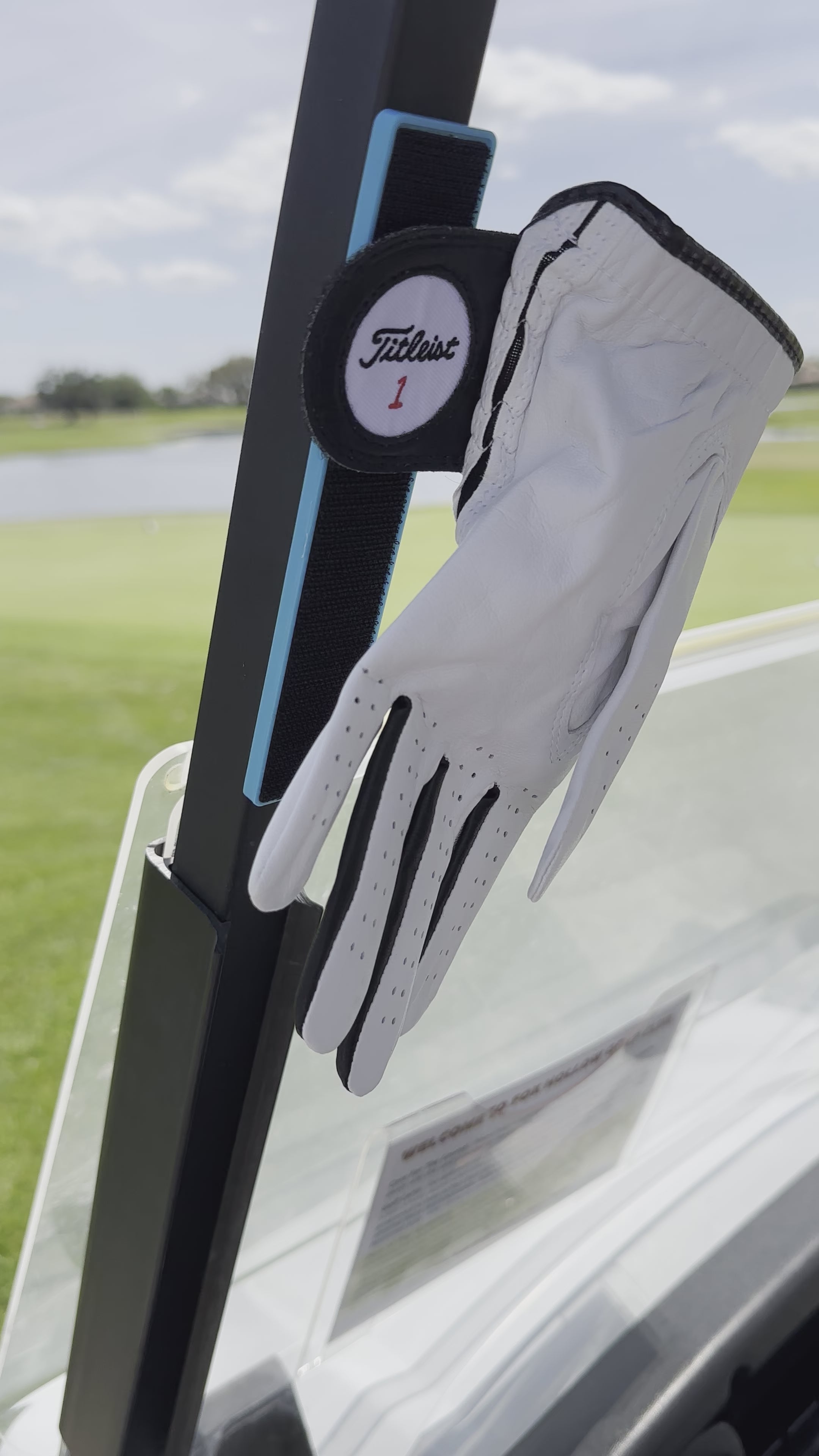 THE SMILEY PORTABLE MAGNETIC GLOVE HOLDER FOR GOLF CARTS (glove not included)